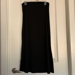 Simple black skirt